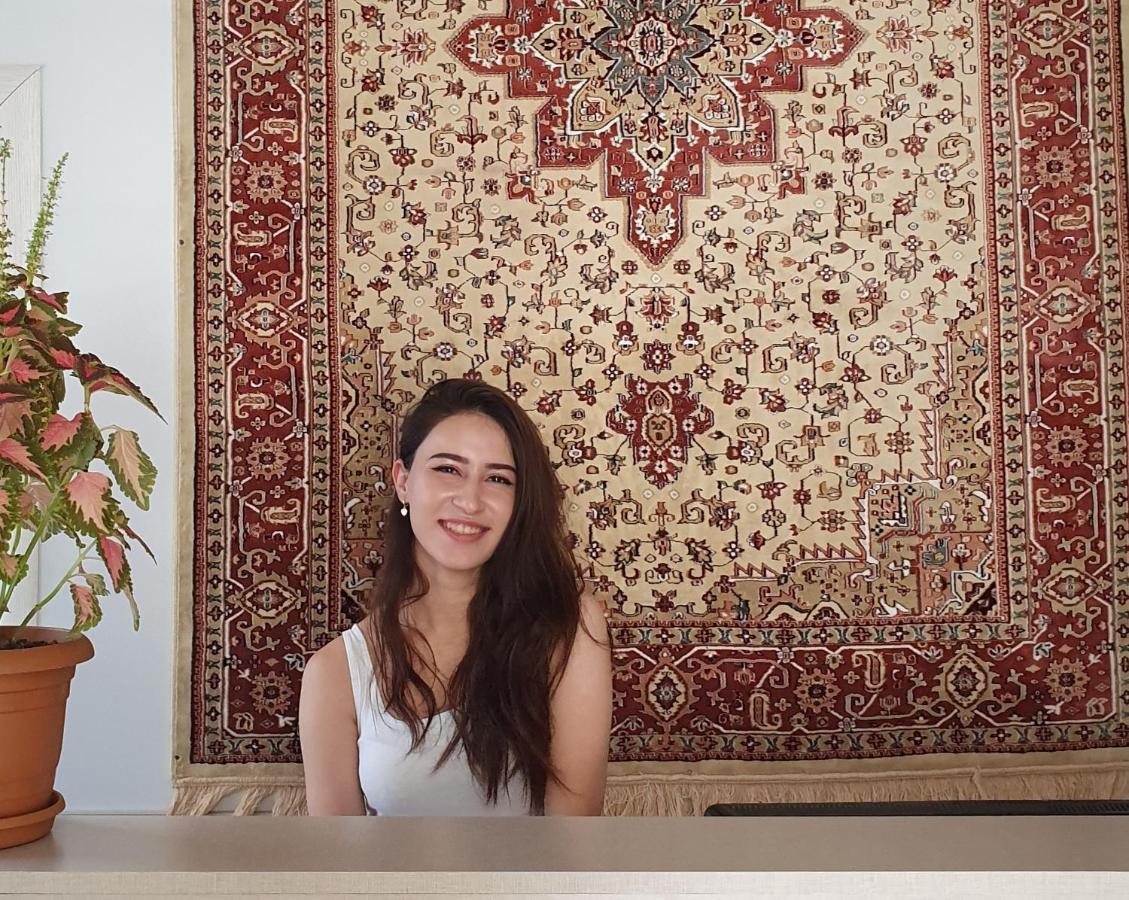 מלון Nizami By La Casa 4*
